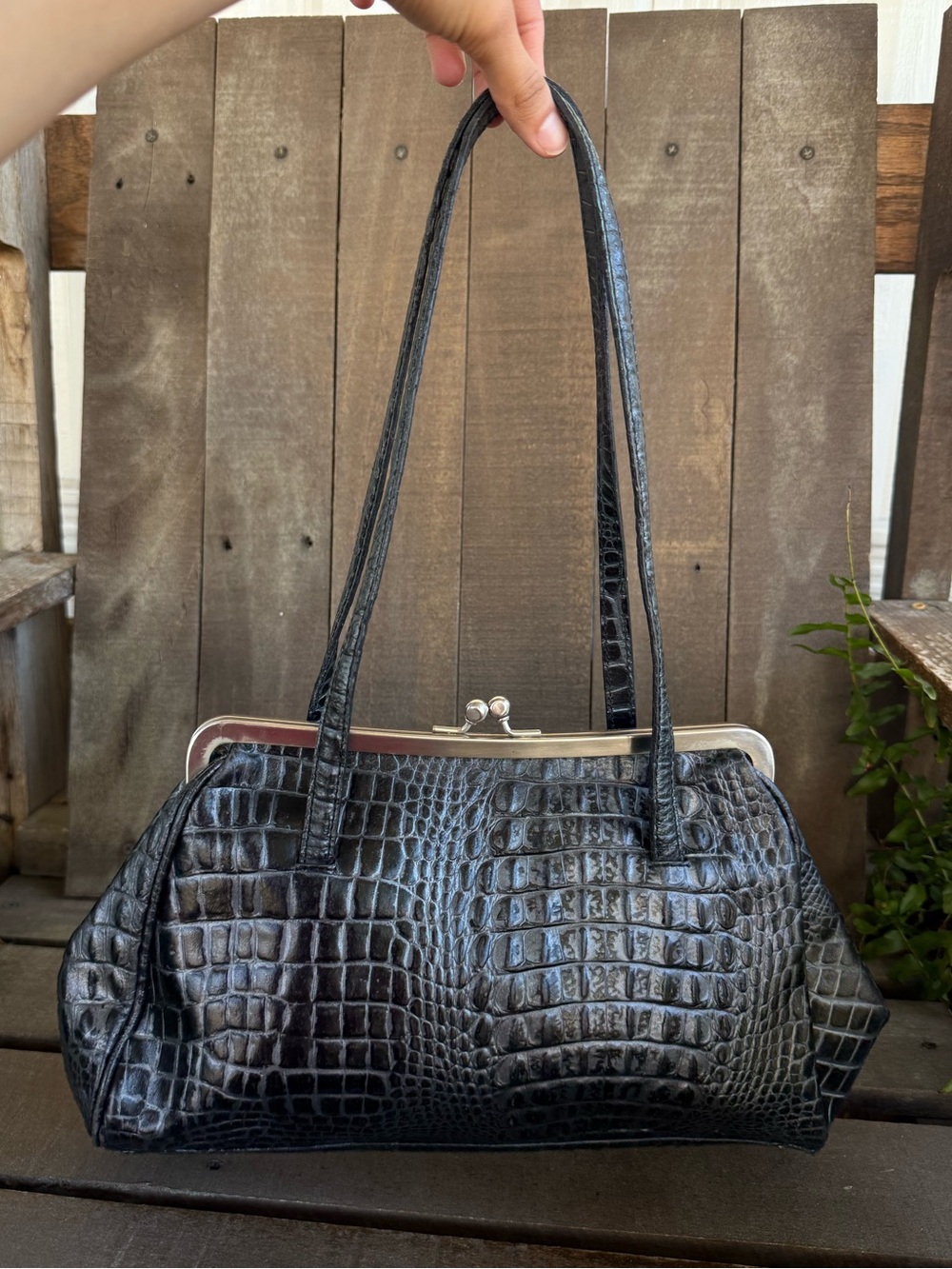 Vintage Preston & York Black Leather Croc Embossed Kiss Lock Shoulder Bag Y2K